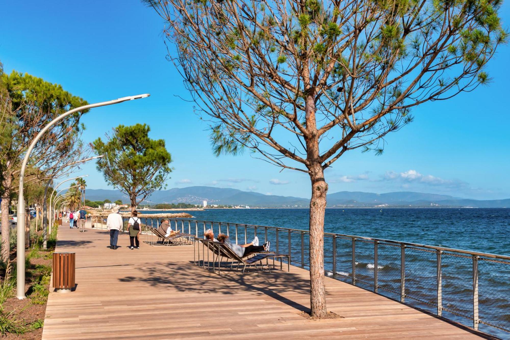 Port Avec Piscine Hyères